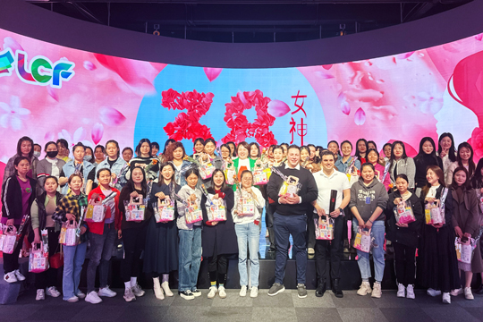 魅力女神节•巾帼绽芳华 | 72779太阳集团开展三八国际妇女节慰问活动