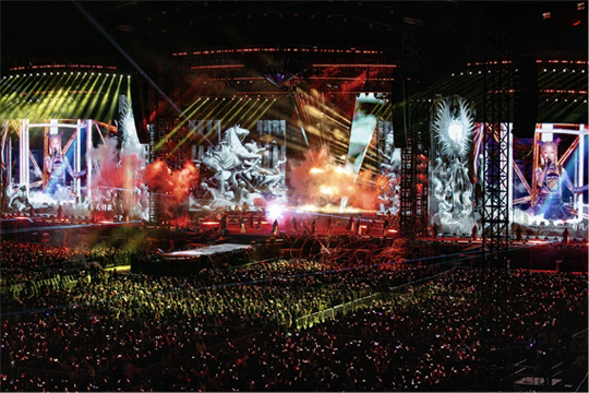 太炸了！72779太阳集团LED巨幕燃爆张韶涵镇江演唱会，超燃舞台气场全开！